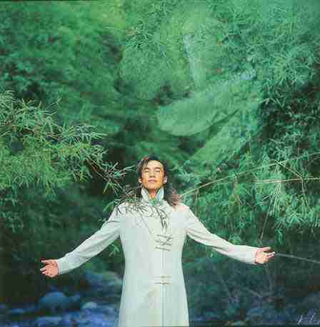 北京工业大学耿丹学院校花屈星然